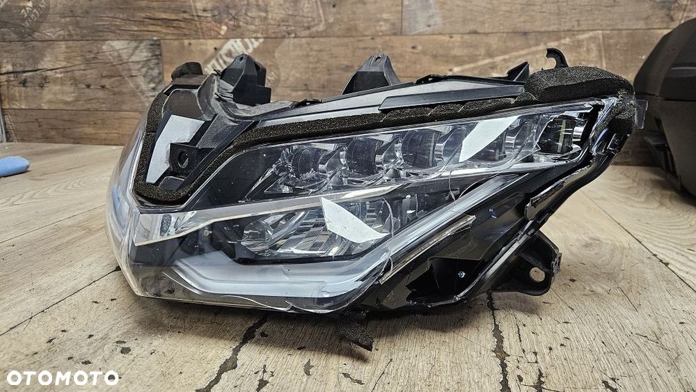 Reflektor lampa led Honda GL1800 Gold Wing 18+ - 12