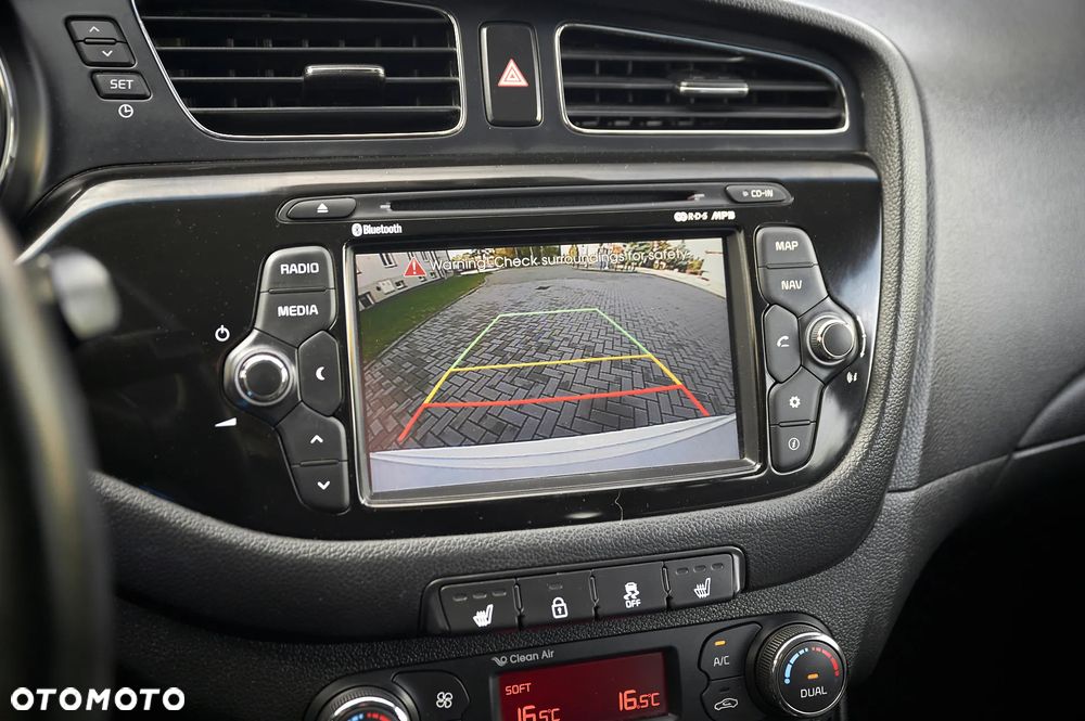 Kia Ceed Cee'd 1.6 CRDi Business Line - 36