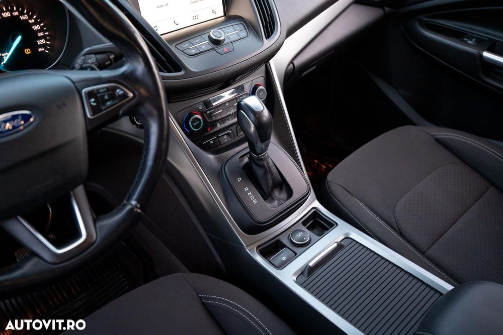 Ford Kuga 2.0 TDCi 4WD Powershift Trend - 20