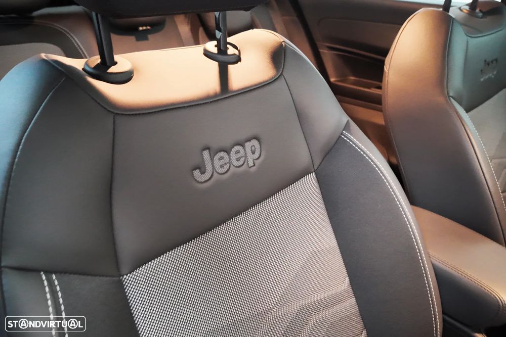 Jeep Avenger 1.2 GSE T3 Altitude - 5