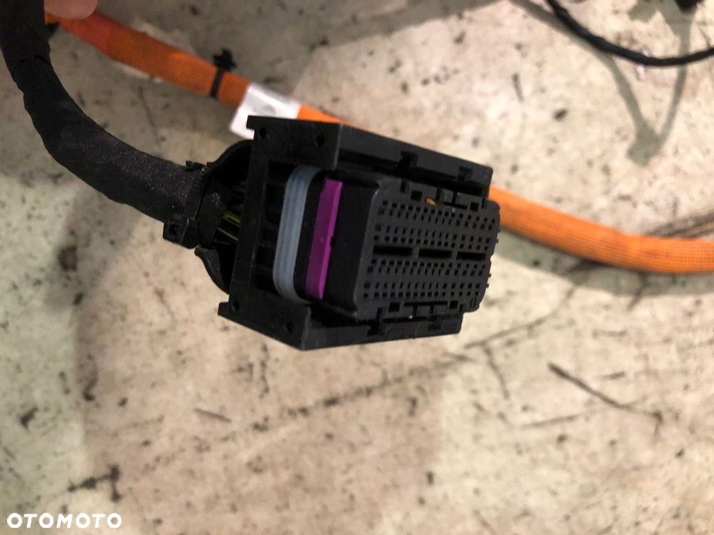 PRZEWÓD KABEL ŁADOWANIA GNIAZDO AUDI A6 C8 4K0971093 - 8