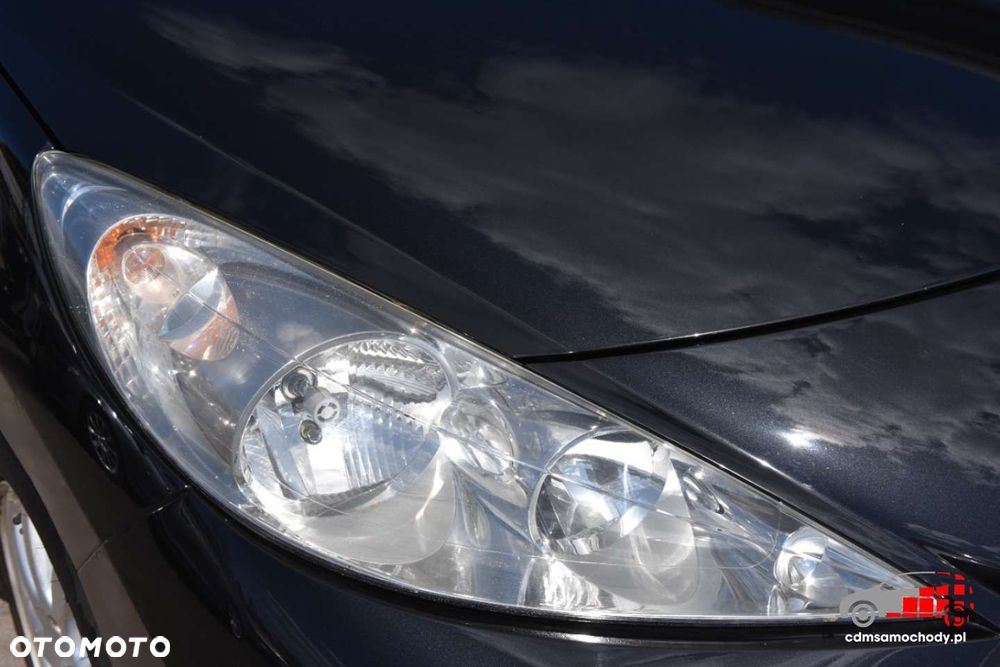 Peugeot 207 - 13