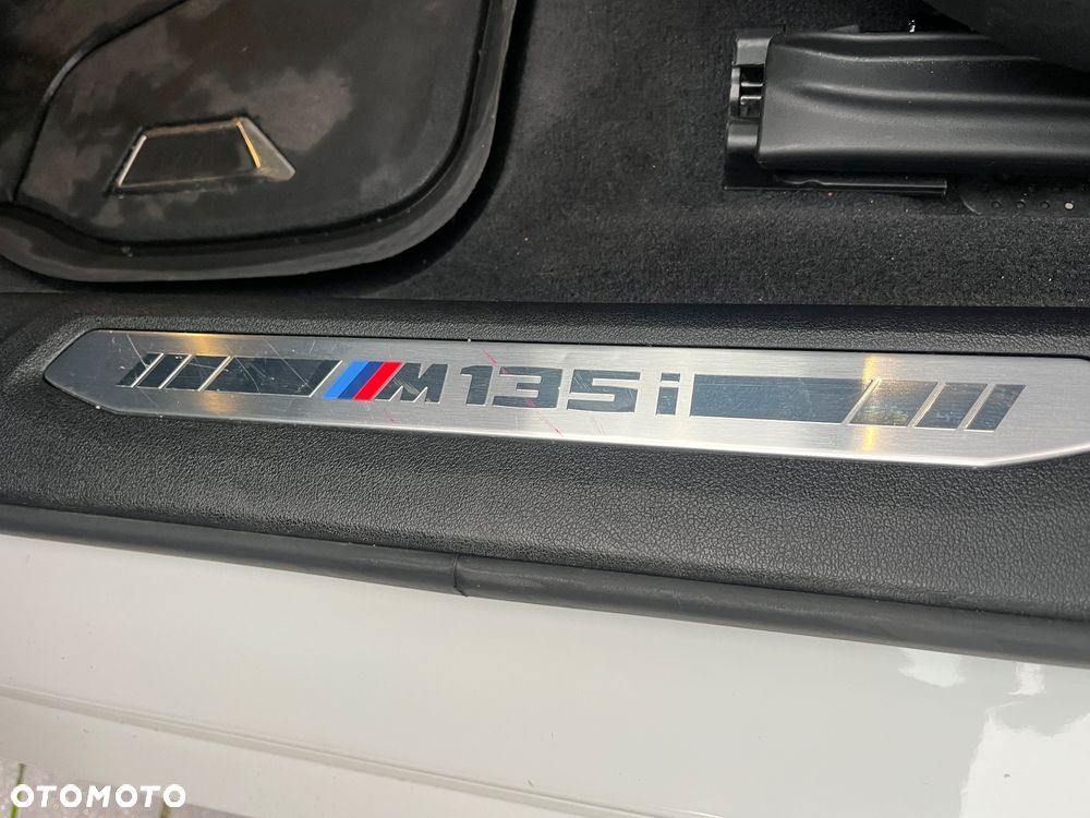 BMW Seria 1 M135i xDrive Edition Colorvision - 8