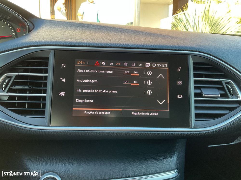 Peugeot 308 SW 1.5 BlueHDi Style - 30