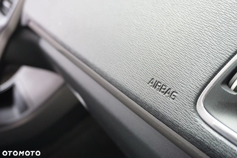 Volvo V40 D2 Geartronic Kinetic - 29