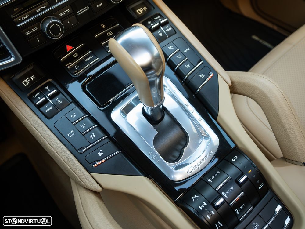 Porsche Cayenne 3.0 V6 - 31