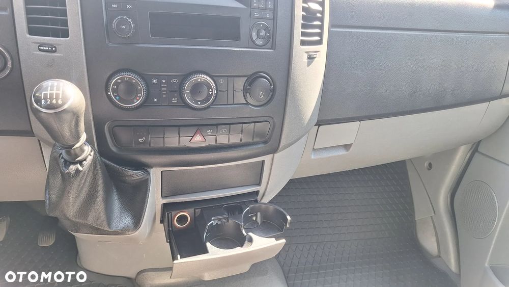 Volkswagen CRAFTER - 29
