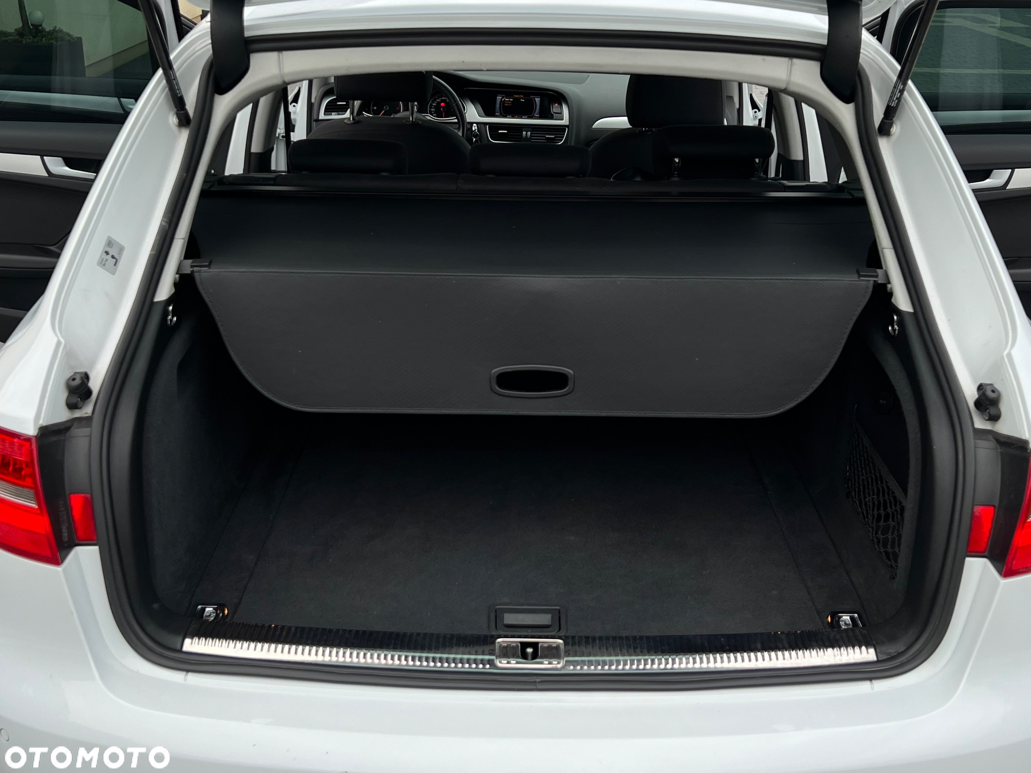 Audi A4 Avant 2.0 TDI Quattro S tronic - 22
