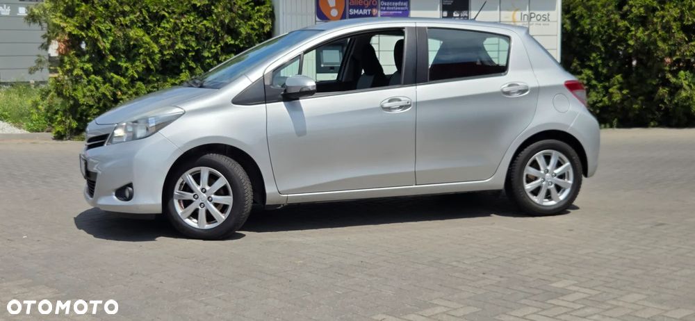 Toyota Yaris 1.33 VVT-i Executive - 7