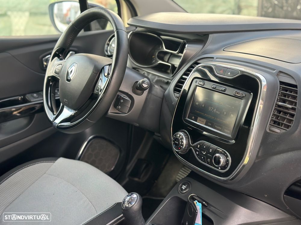 Renault Captur 1.5 dCi - 12