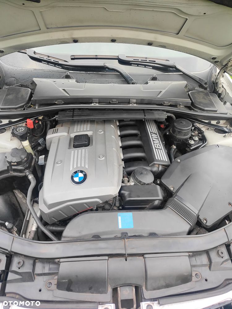 BMW Seria 3 - 29