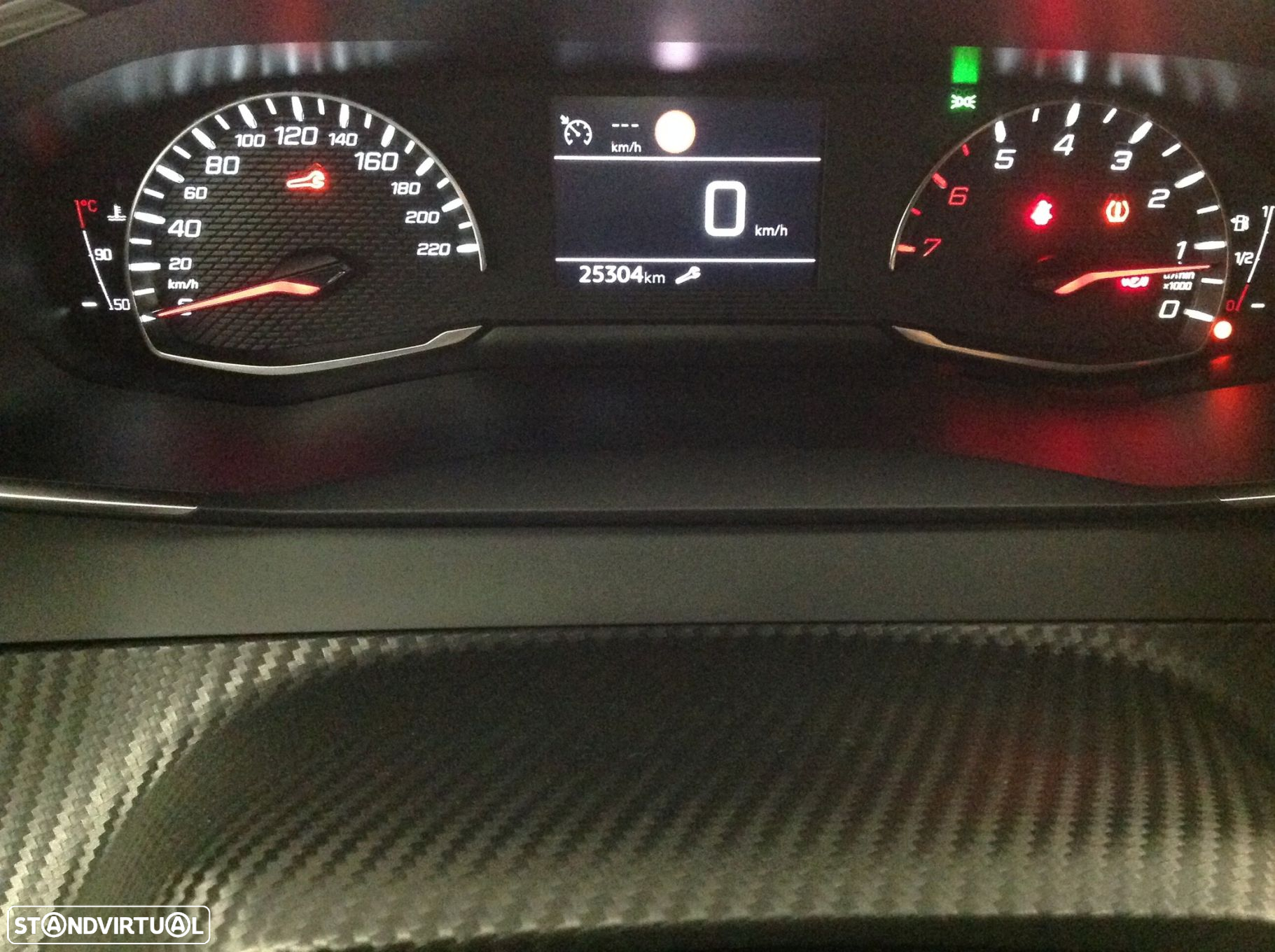 Peugeot 208 1.2 PureTech Allure - 14