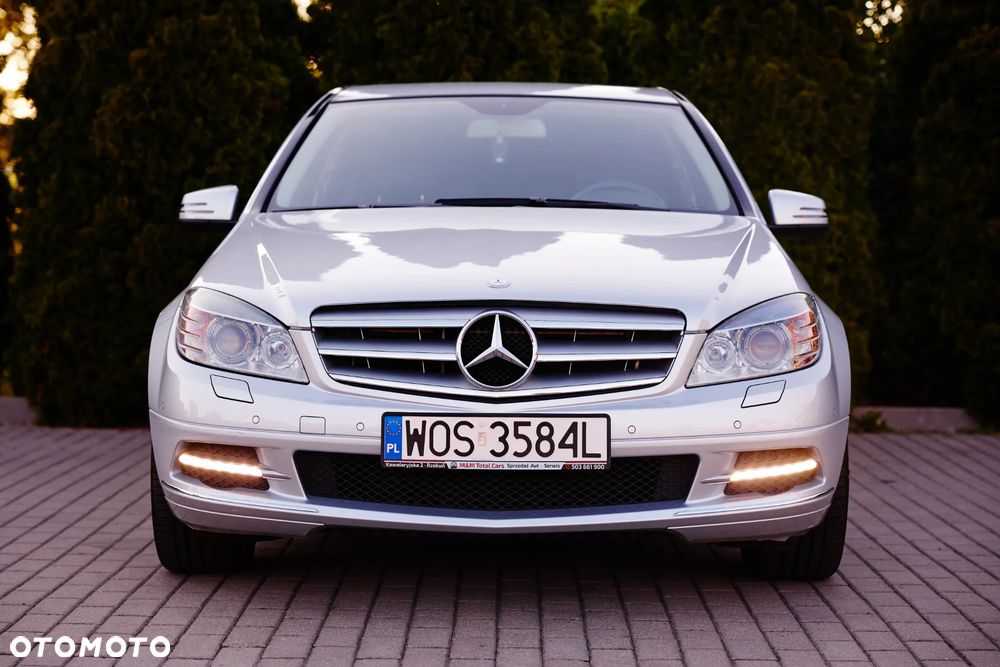 Mercedes-Benz Klasa C 220 CDI 7G-TRONIC Avantgarde Edition - 12
