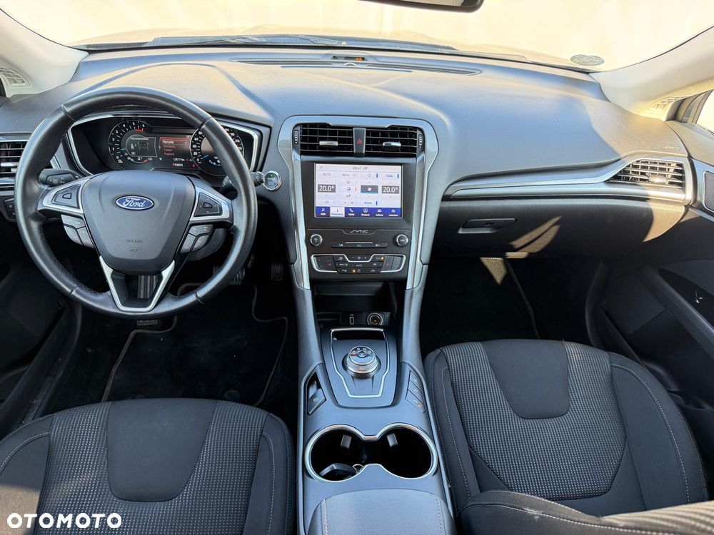 Ford Mondeo 2.0 TDCi Ambiente Plus PowerShift - 17