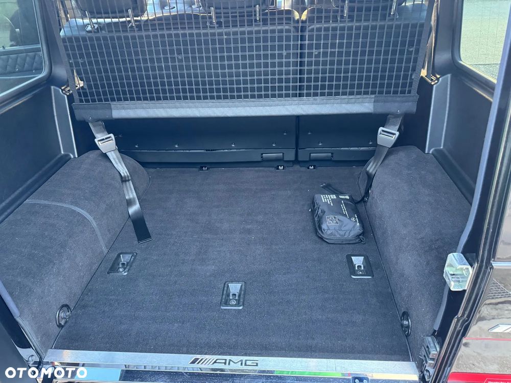 Mercedes-Benz Klasa G 63 AMG L - 16