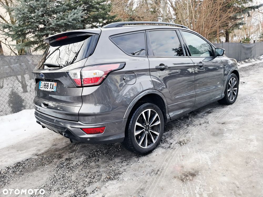 Ford Kuga 2.0 TDCi 4x4 ST-Line - 31