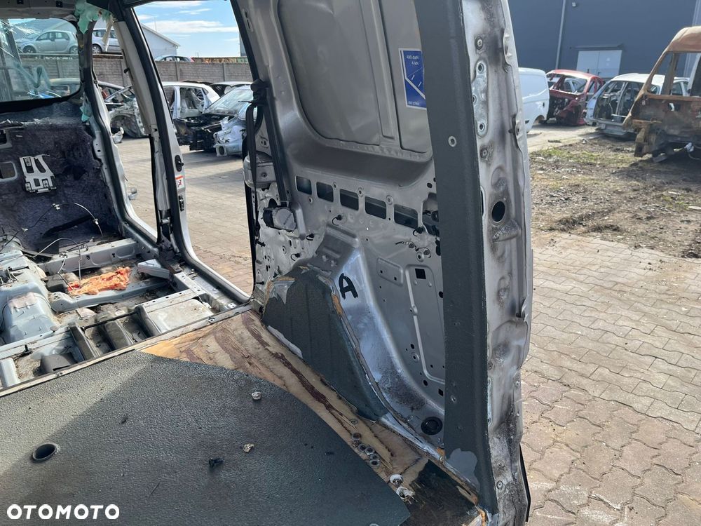PAS TYŁ ĆWIARTKA PODŁOGA BAGAŻNIKA FORD TRANSIT CONNECT MK2 LONG MKII - 2