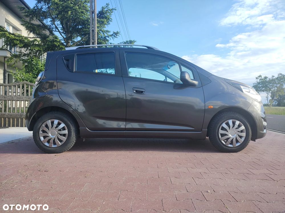Chevrolet Spark - 17