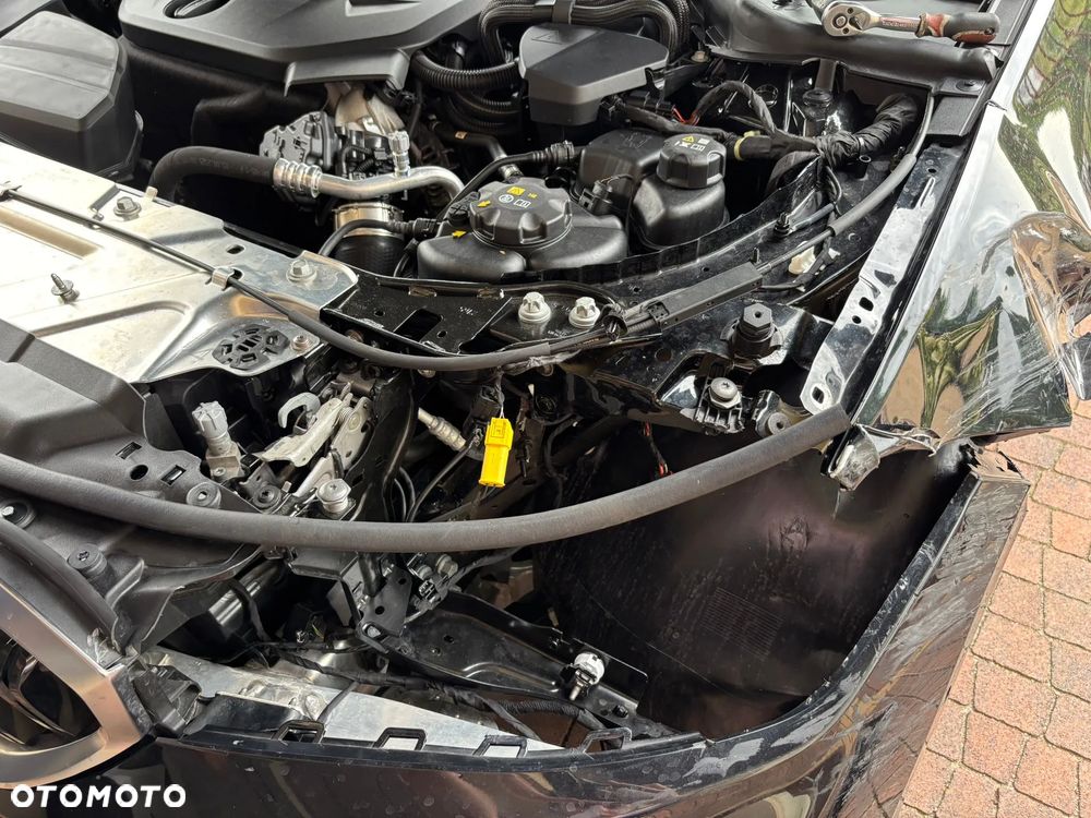 BMW Seria 3 318d - 9