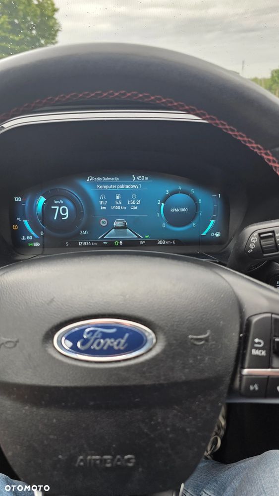 Ford Kuga 1.5 EcoBoost FWD ST-Line X - 5