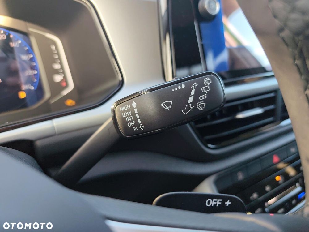 Volkswagen T-Roc 1.5 TSI Life Plus DSG - 15