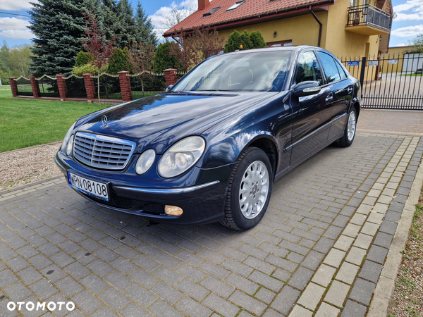 Mercedes-Benz Klasa E 200 Kompressor T Classic