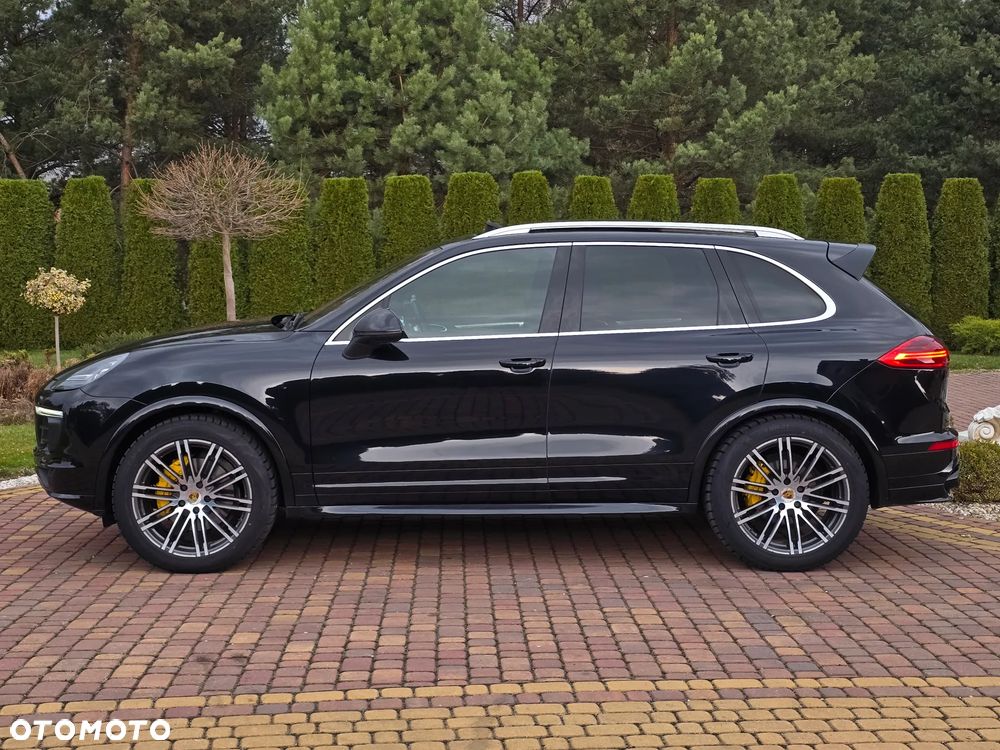 Porsche Cayenne S Diesel Platinum Edition - 6