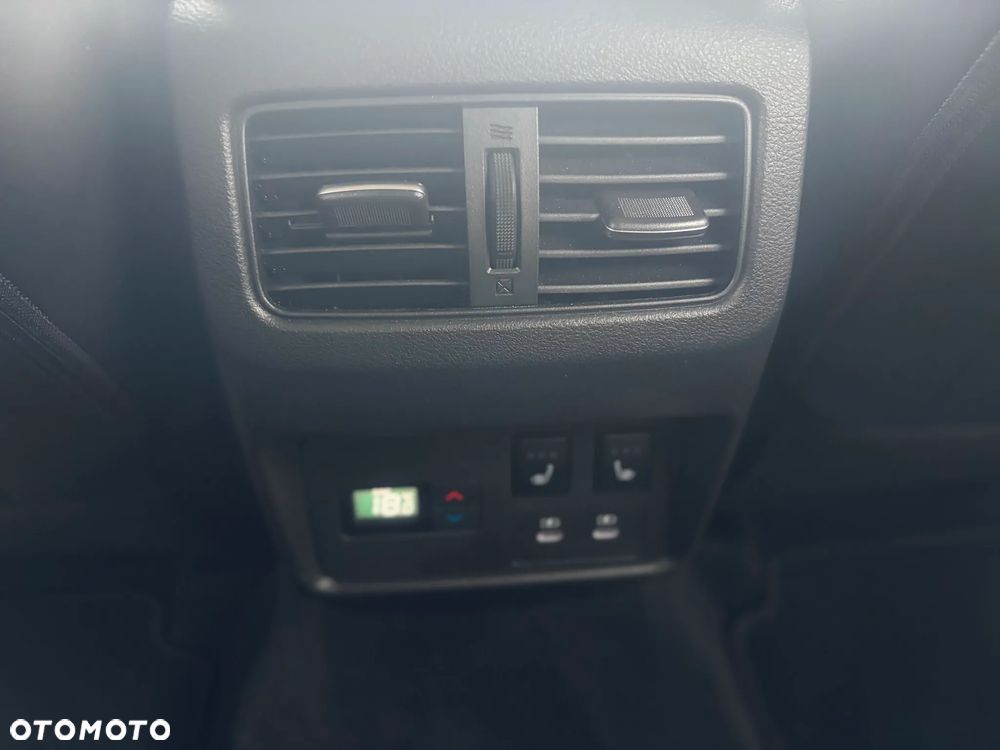 Nissan X-Trail 1.5 VC-T e-POWER N-Connecta e-4ORCE - 19