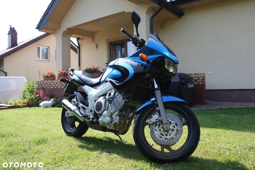 Yamaha TDM - 1