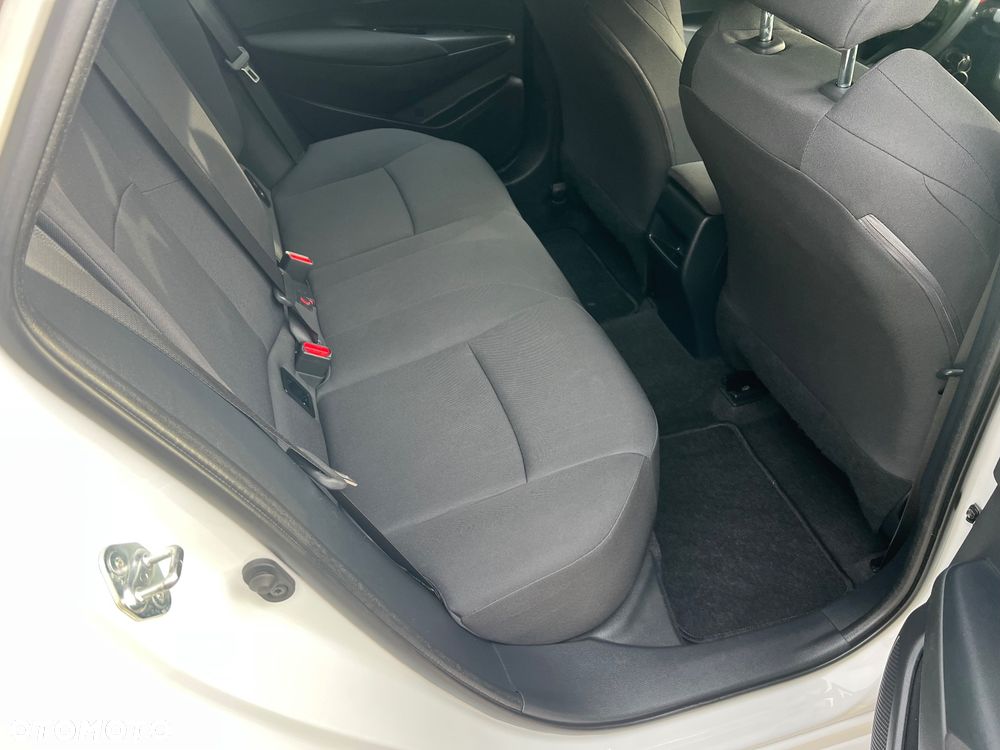 Toyota Corolla 1.2 T Active - 23