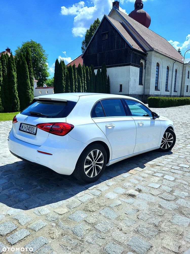 Mercedes-Benz Klasa A 180 7G-DCT - 4