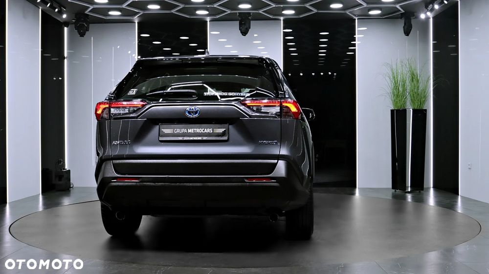 Toyota RAV4 - 7