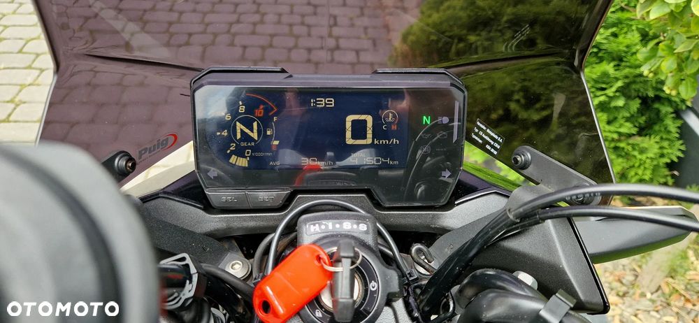 Honda CB - 8