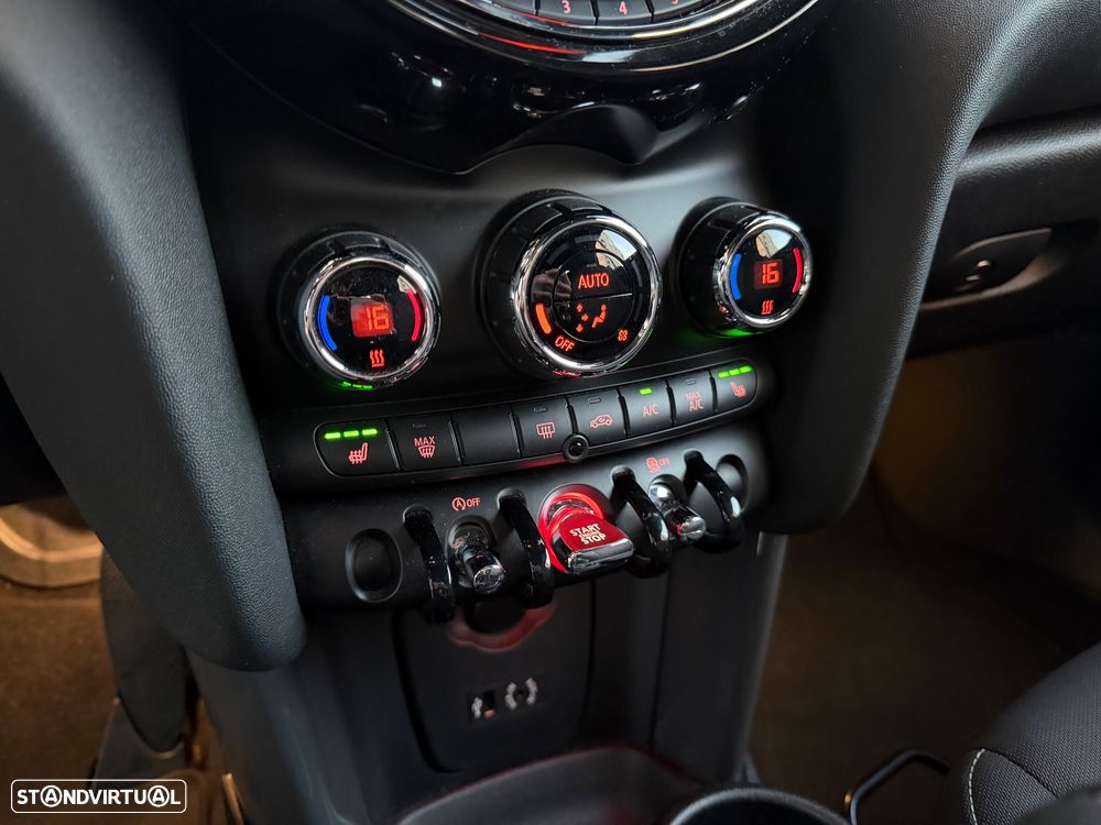 MINI Cabrio One - 12