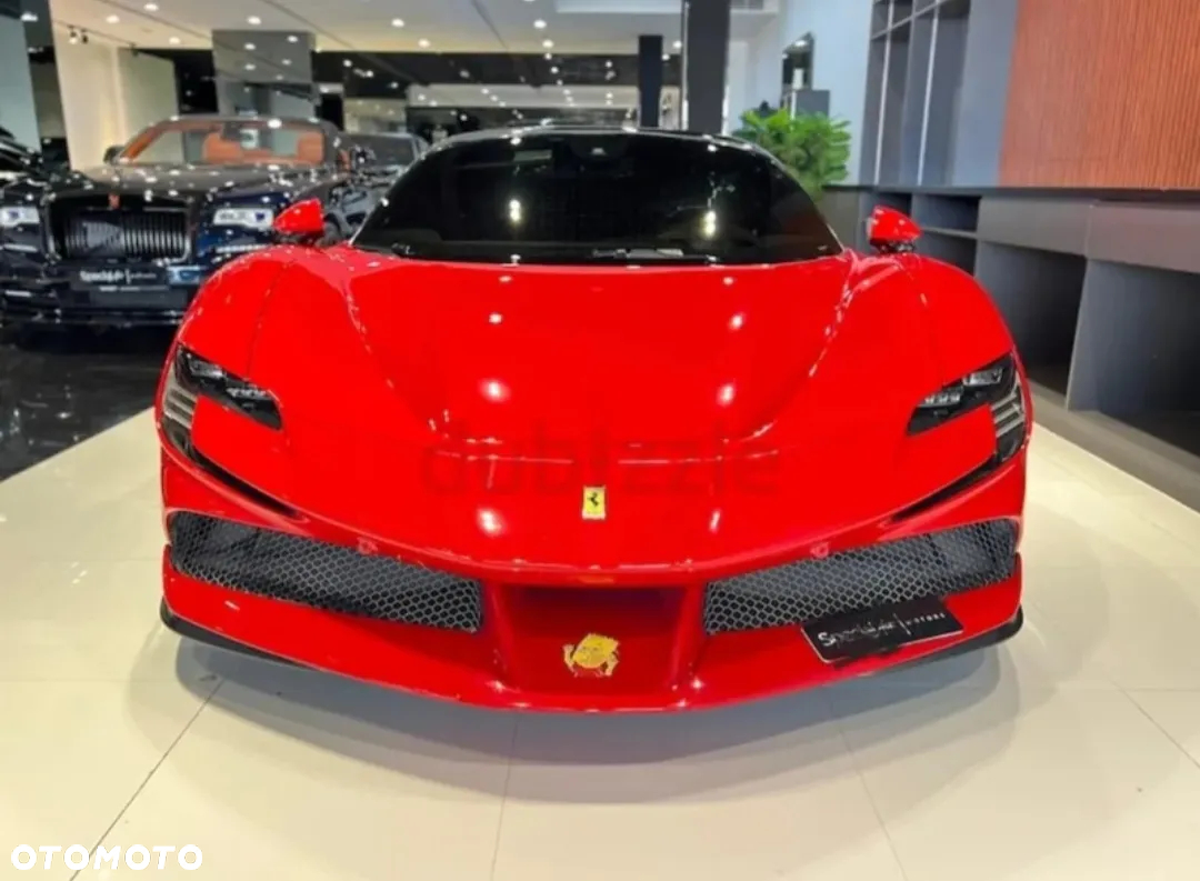 Ferrari SF90 Spider - 8