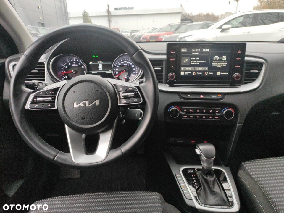 Kia Ceed - 13