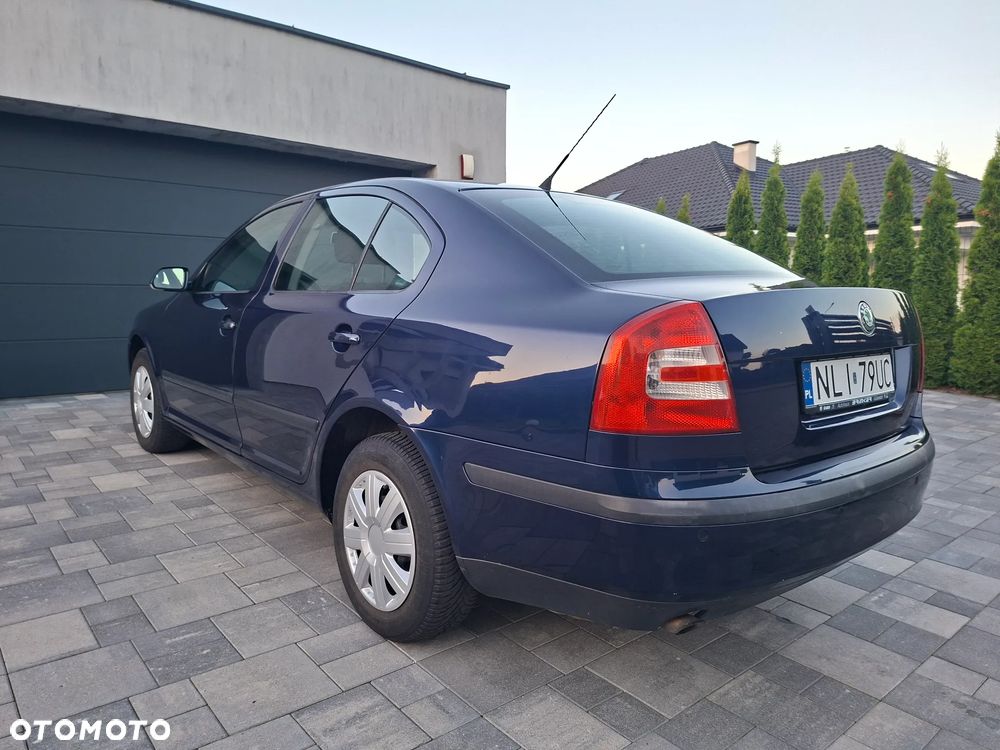 Skoda Octavia 1.6 FSI Classic - 7