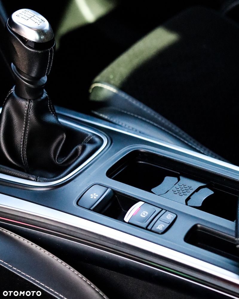 Renault Megane BLUE dCi 115 INTENS - 15