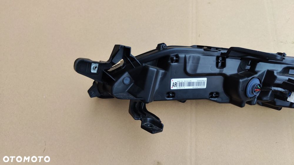 Mitsubishi Eclipse Cross Lift 21- Lampa LED DRL Kierunkowskaz Prawa Oryginał - 6