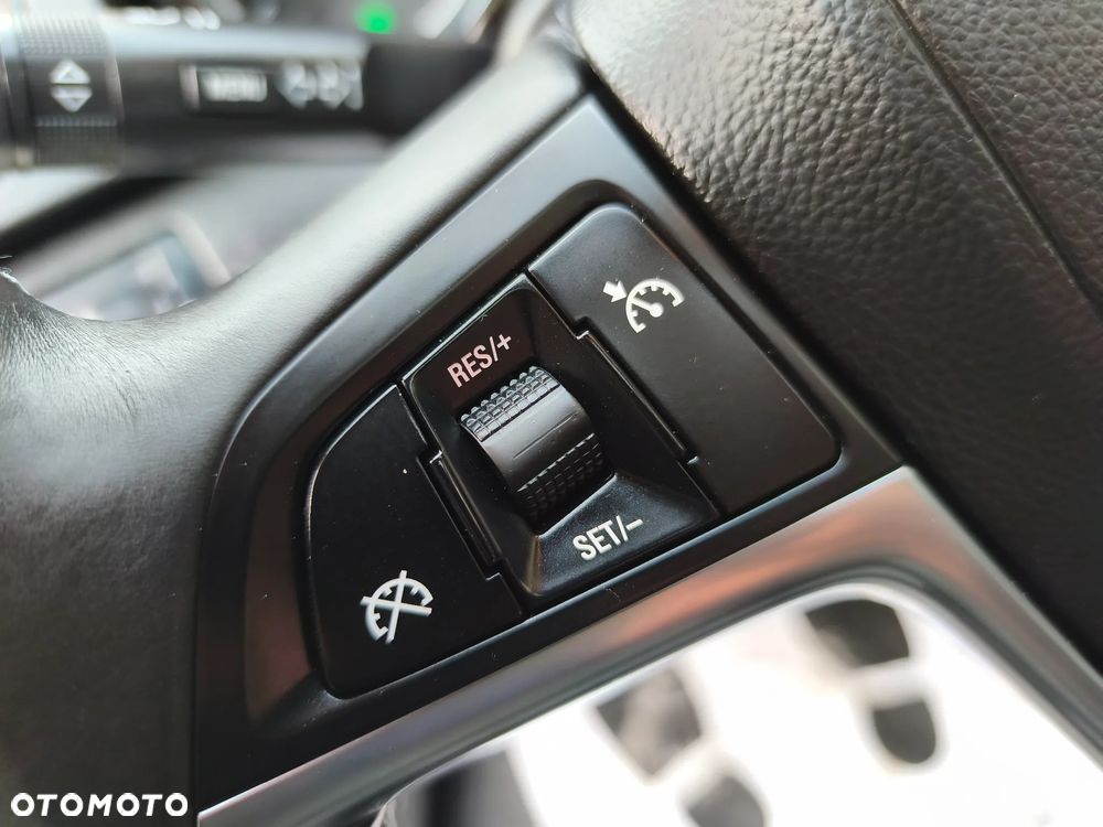 Opel Insignia 1.8 Cosmo - 21