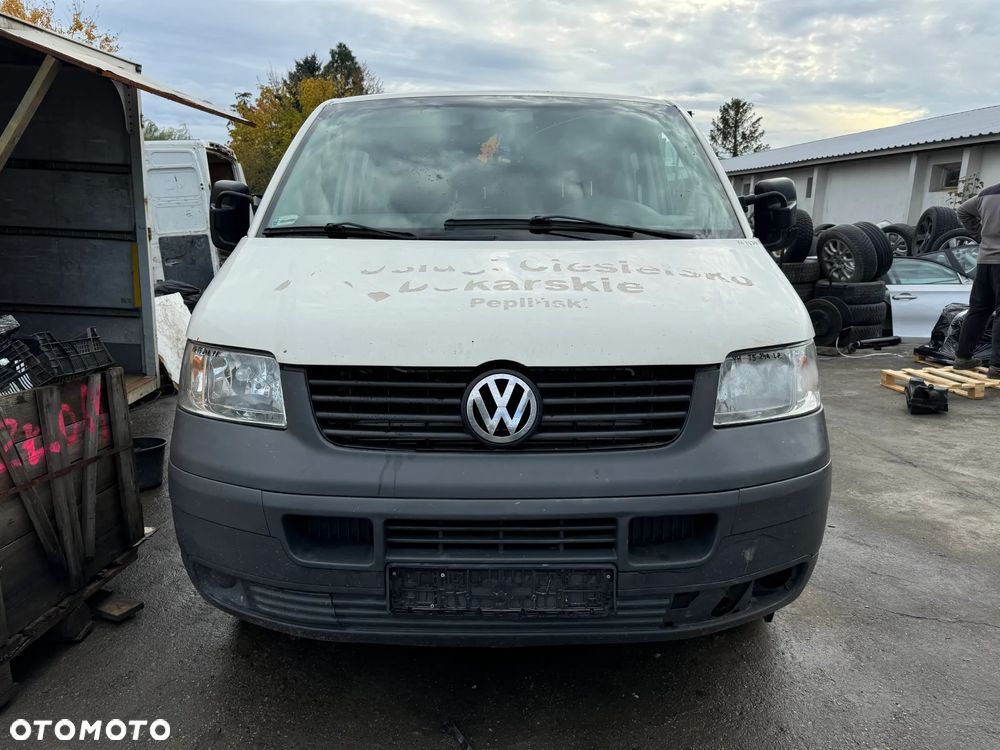 VW T5 LAMPA LEWY PRZÓD LEWA PRZEDNIA - 9