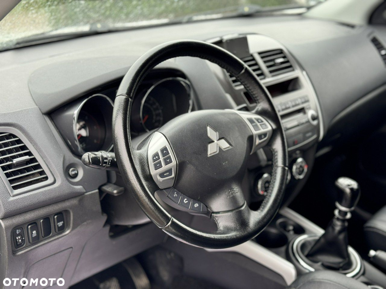 Mitsubishi ASX - 15