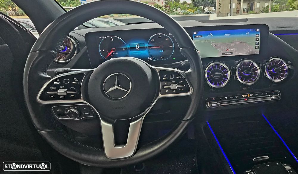Mercedes-Benz EQA 250+ - 11