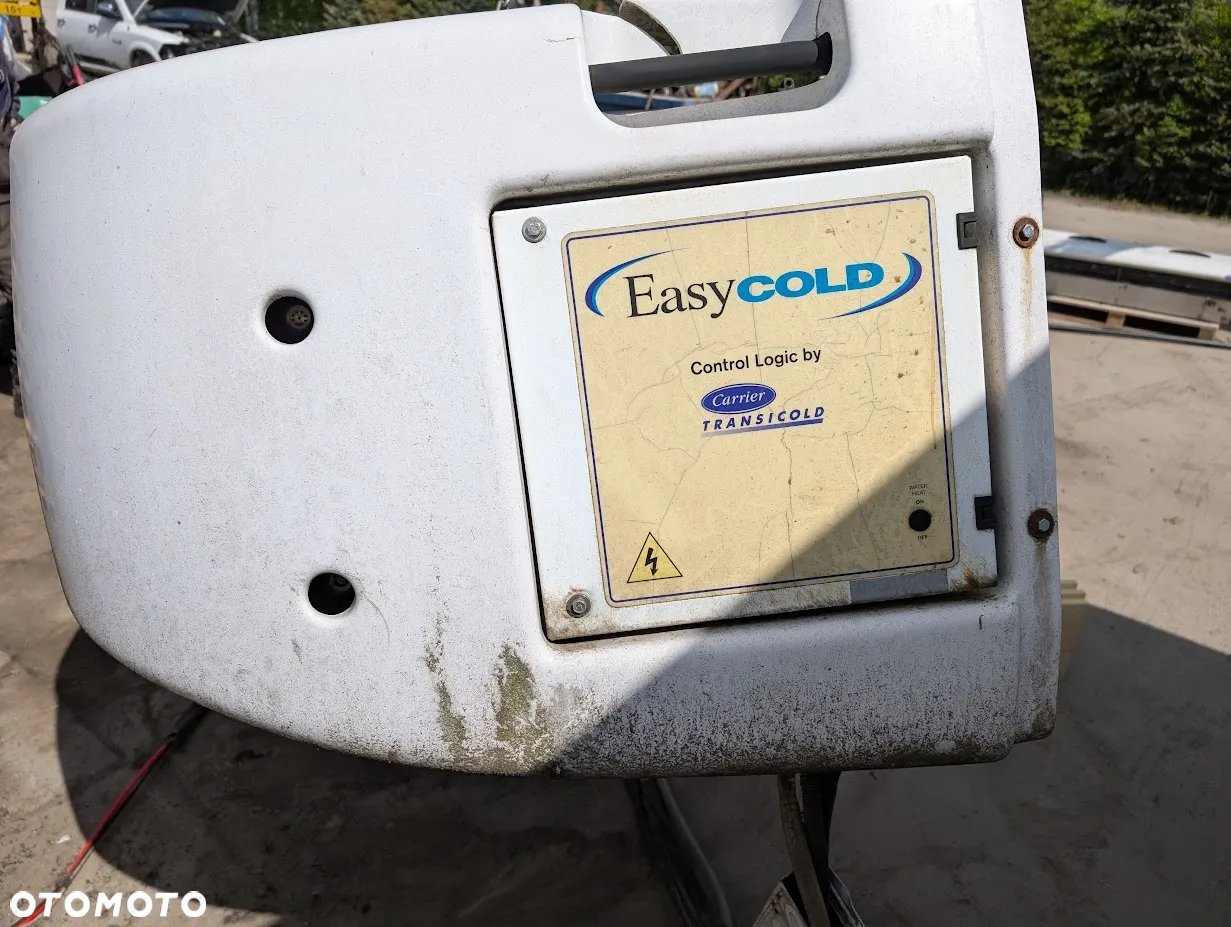 Agregat spalinowy + elektryczny chłodniczy Carrier Supra 950MT 400V Kubota D1105D Yanmar - 12