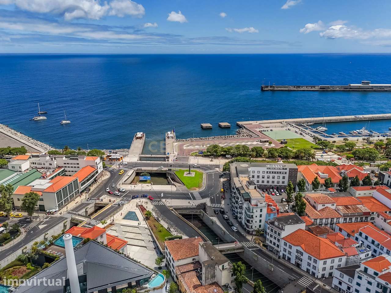 Casa do Passo — Edifício Comercial Histórico Reabilitado no Coração do - Grande imagem: 3/40