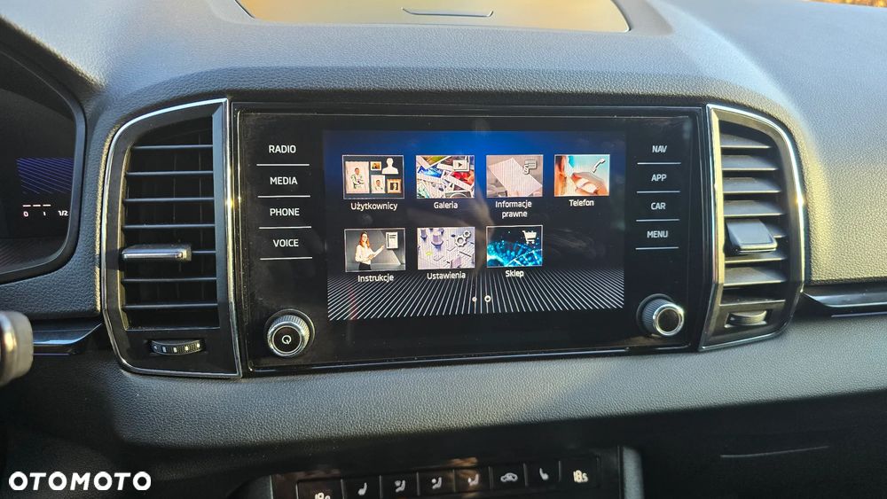 Skoda Karoq 1.5 TSI ACT 4x2 Style DSG - 13