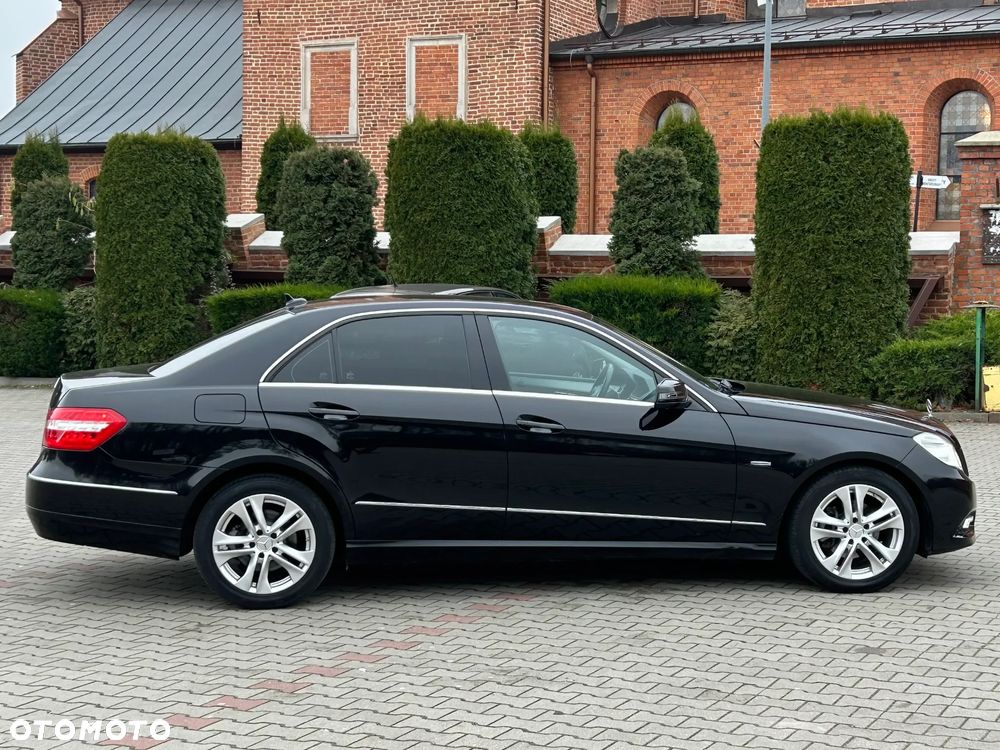 Mercedes-Benz Klasa E - 11