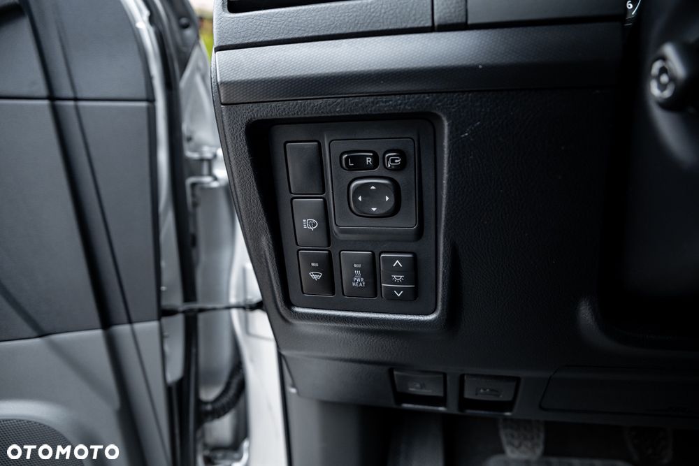 Toyota Land Cruiser LC 3.0 D-4D Premium 7os - 30