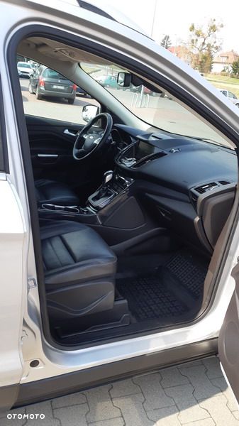 Ford Escape - 8