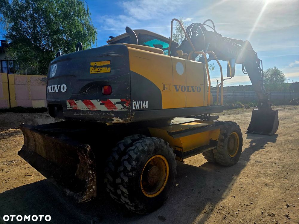 Volvo EW140C - 5